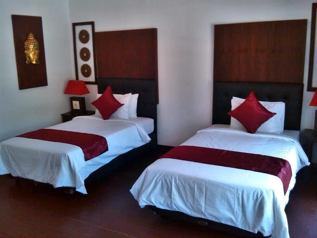 D'Mell Bali Hotel Nusa Dua  Exterior photo